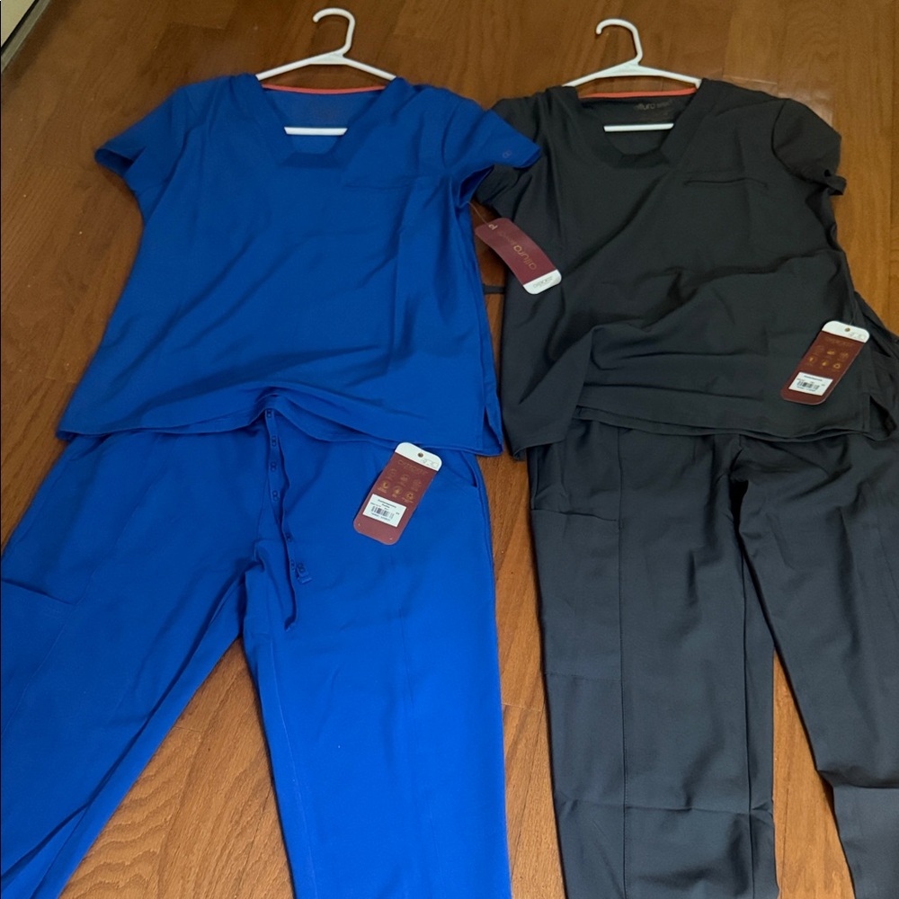 Nursing uniforms Size xs and petite xs pants